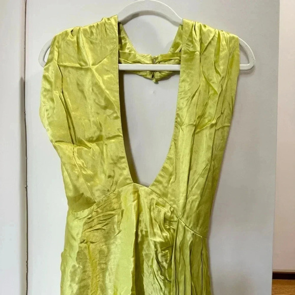 Elliatt Revolve Croatia Mini Dress Cocktail Party Crossover Halter in Citron - Picture 9 of 17